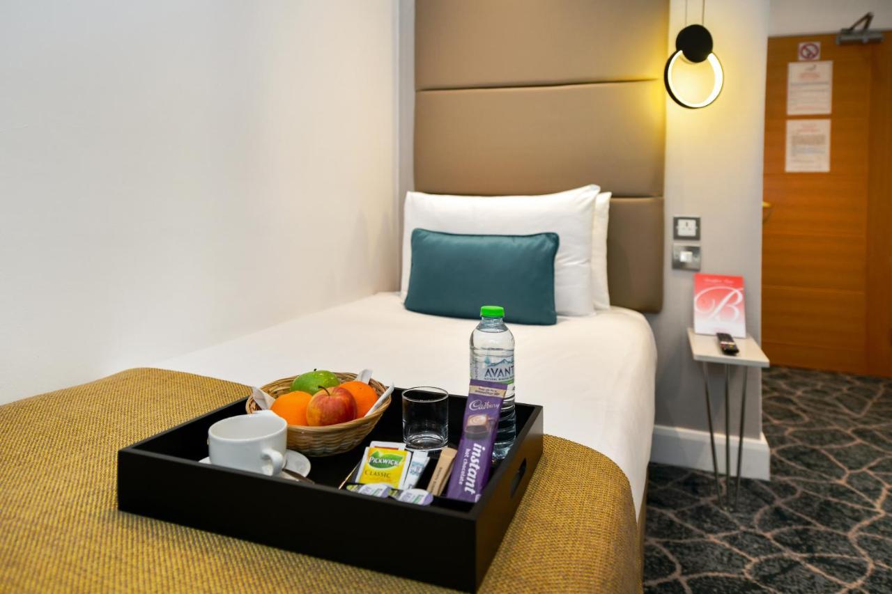 Queens Park Premier London Hyde Park Екстер'єр фото